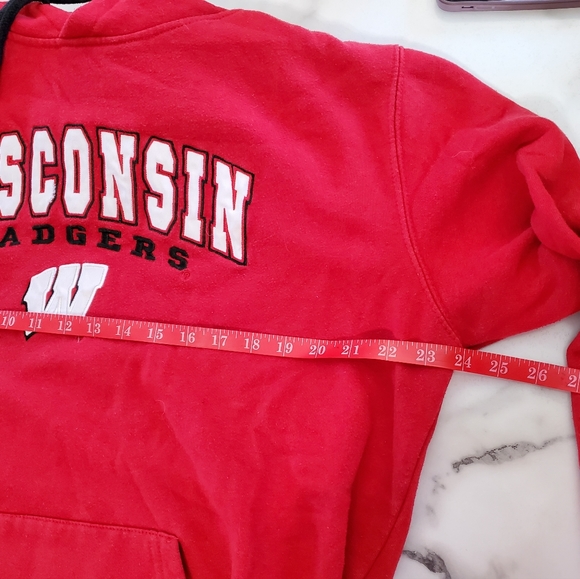 Wisconsin Badgers Colosseum Pullover Hoodie Size XL - Picture 10 of 15